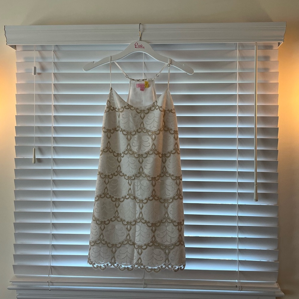 Lilly Pulitzer Size XS White and Gold Lace Dress GUC